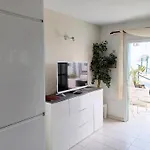 Bright & Spacious With Aircon * Πουέρτο Ντελ Κάρμεν