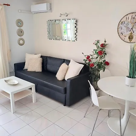 Bright & Spacious With Aircon プエルト・デル・カルメン